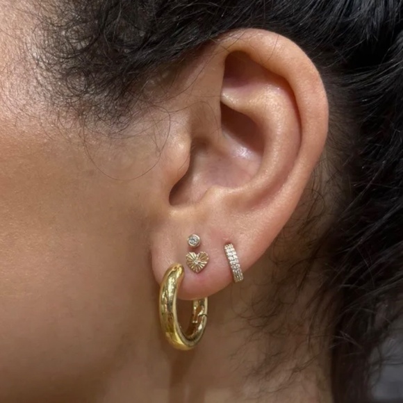 PAIR 2️⃣✌️Gorjana Diamond Double Down 14k Yellow Gold Huggies Tiny Hoop Earrings - Picture 3 of 13